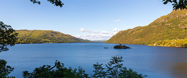 A lake and a castle adventure