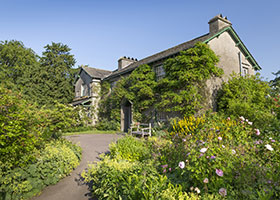 Hill Top House Summer ©National Trust Images.